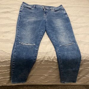 Womens American eagle jeans